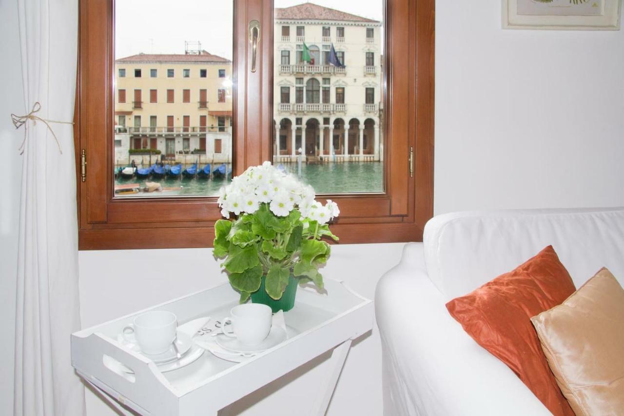 Loft Overlooking The Grand Canal Venedig Exteriör bild